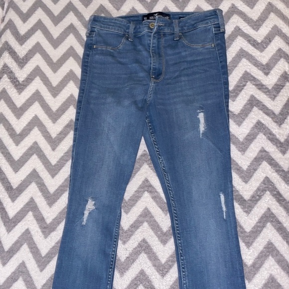 Blue Hollister Jeans - Picture 3 of 4